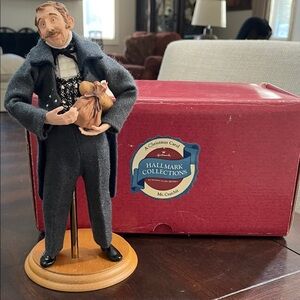 Hallmark Mr. Cratchit Figurine with Dark Gray Coat
